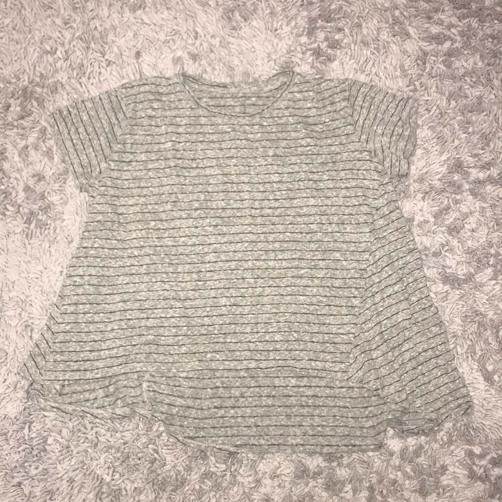 Striped flowy shirt